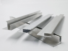 Solive de plafond en aluminium 6063-T5 revêtue de poudre