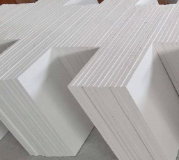 แผ่นซิลิเกตแคลเซียมกันไฟที่ทนทุกข์ร้อนสูงพิเศษ