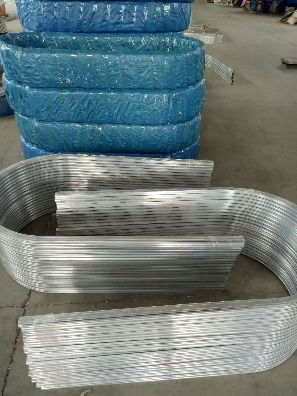 Rail de guidage médical pour laboratoire en salle blanche