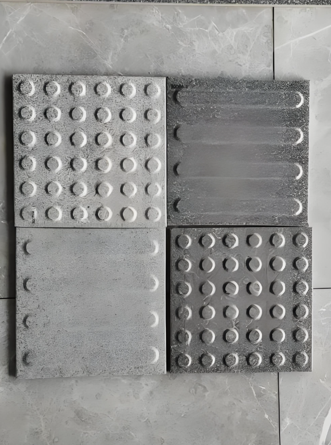 Bata Beton PC Mirip Batu Granit Abu-abu untuk Trotoar Pemerintah Kota