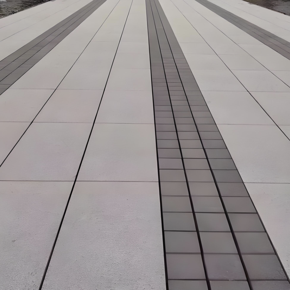 Bata PC Mirip Batu untuk Plaza Komersial Anti Slip Tinggi