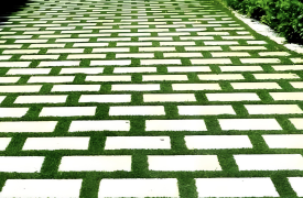 Dalles de gazon pour parkings commerciaux à haute charge