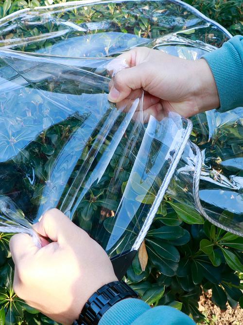 ผ้าคลุมพีวีซีใสกันน้ำโปร่งแสง