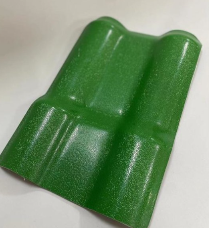 Tuile de crête de toit verte antique