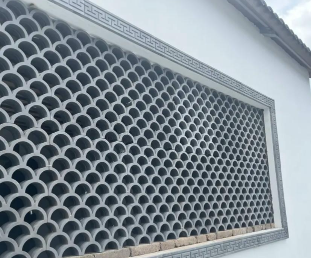 Panel Hiasan Batu Bata Biru Berukir