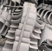 Briques anciennes bleues et tuiles de toit grises résistantes au gel pour la Chine du Nord