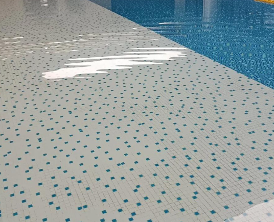 Ubin Lunak Anti Slip Kolam Renang