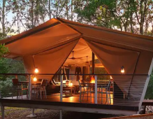 Tente de glamping de luxe pour le camping
