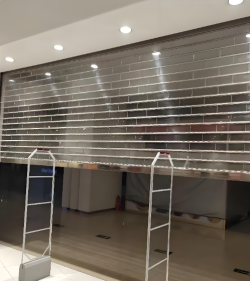 Commercial Shop Floor-to-ceiling Windproof <span>Roller</span> <span>Blinds</span>