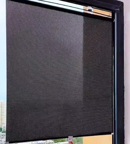 パティオ用巻き取り式防風ローラーシャッター