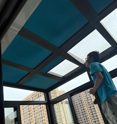 Tirai Gulung Tahan Angin Panoramis untuk Ruang Matahari