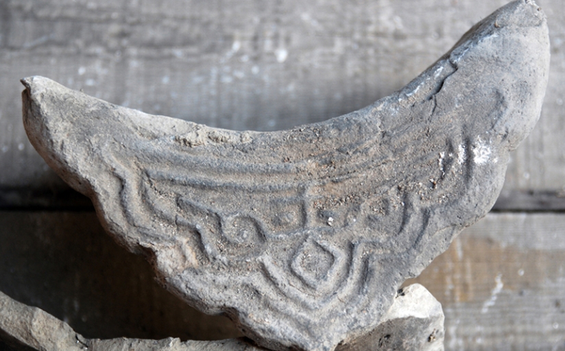 Tuile de toit antique en grès céramique