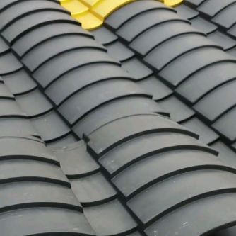 Tuile antique en ciment renforcé de fibres