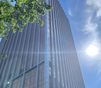 Mur rideau photovoltaique double vitrage translucide