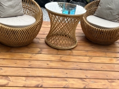 Lantai Kayu Yang Dirawat dengan Pengawet Komposit Resin Tanpa Formaldehida