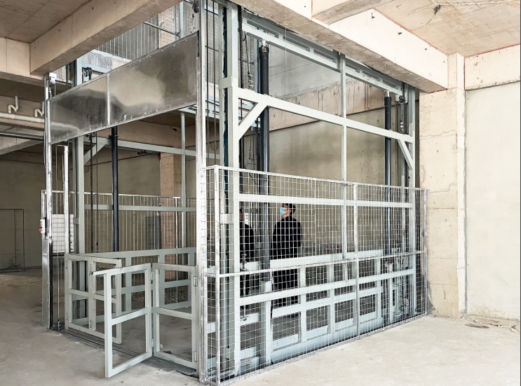 ลิฟท์ขนส่งสินค้าไฮดรอลิกหนักชนิดติดตั้งคงที่