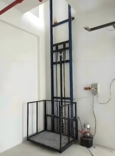 ลิฟต์ขนส่งสินค้าไฮดรอลิขนาดเล็กสำหรับบ้าน