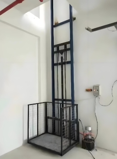ลิฟต์ขนส่งสินค้าไฮดรอลิขนาดเล็กสำหรับบ้าน