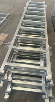 Heavy Duty Q235 Carbon Steel Telescoping Fishing Rod Ladder