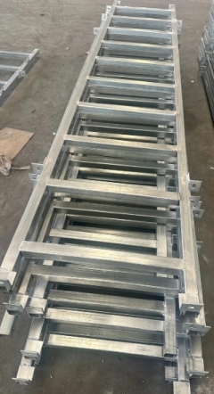 Heavy Duty Q235 Carbon Steel Telescoping Fishing Rod Ladder