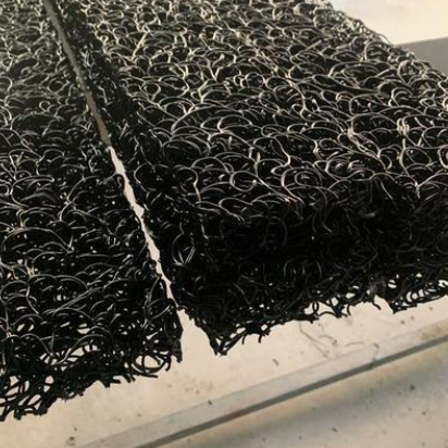 ช่องระบายน้ำซ่อนภูมิทัศน์