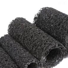 ท่อระบายน้ำบลายดรรนพิเศษสำหรับบริเวณบรรจุขยะฝังดิน