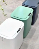 ถังขยะเซ็นเซอร์สัมผัสไร้สองช่องแยกประเภทขยะ