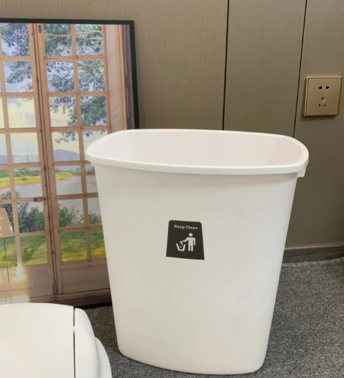 Odor-Control Desktop Office Trash Can