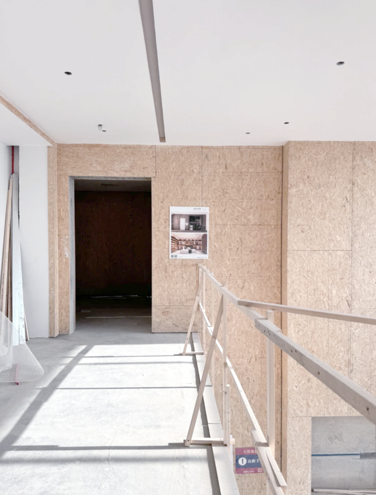 แผ่นดินอัดแน่นตกแต่งภายในมาตรฐาน