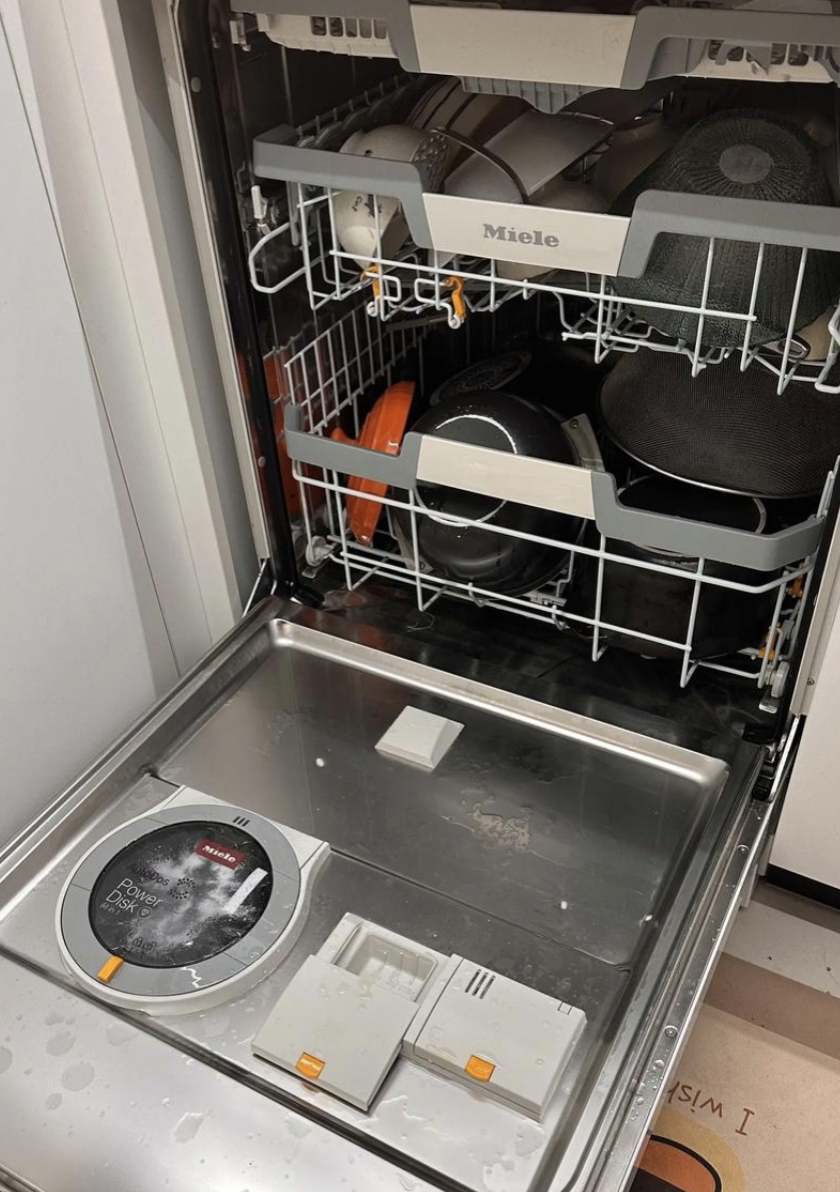 Freestanding Hot Air Drying High-end Dishwasher