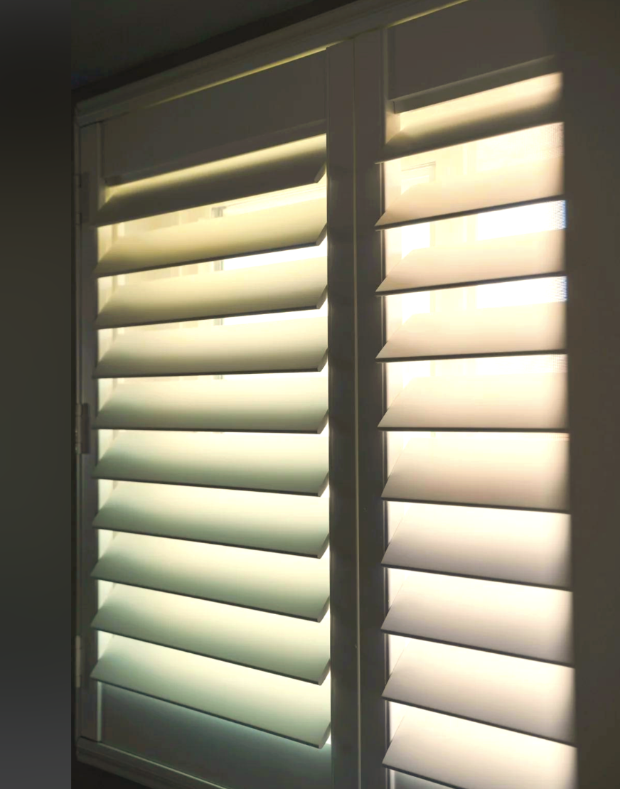 Solid Wood Plantation Louver Shutters