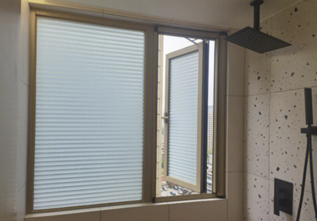 ประตูบานหน้าต่างลำโพPVCกันน้ำ