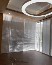 ม่านบานลูเวอร์อัจฉริยะด้วยมอเตอร์ไฟฟ้า