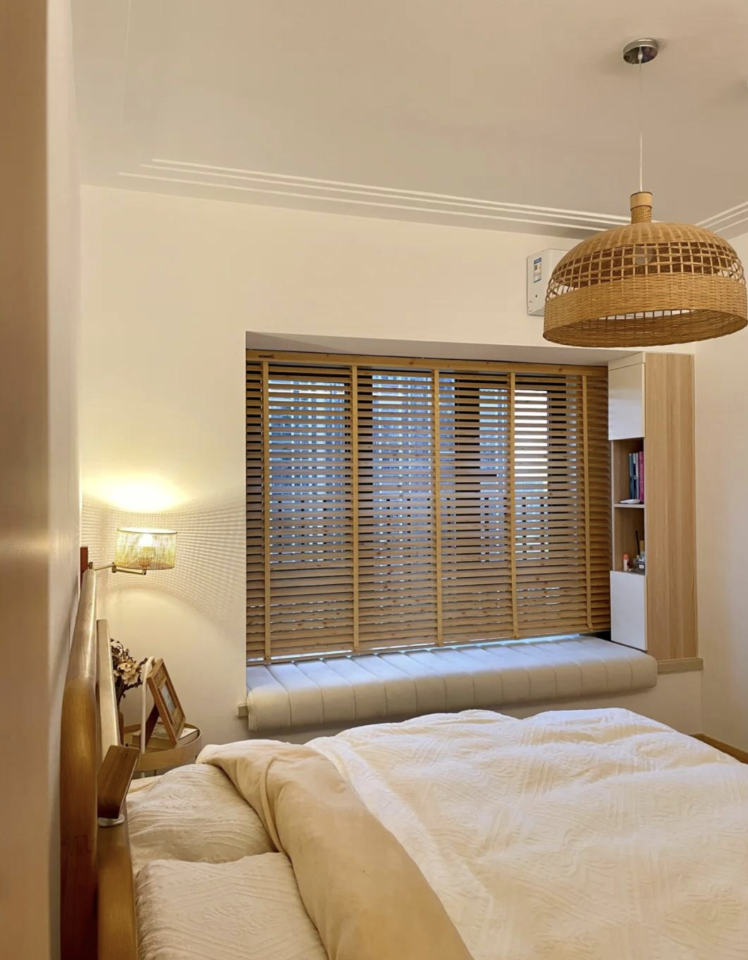 ม่านล้อเลื่อนไม้เบสวู้ดแท้