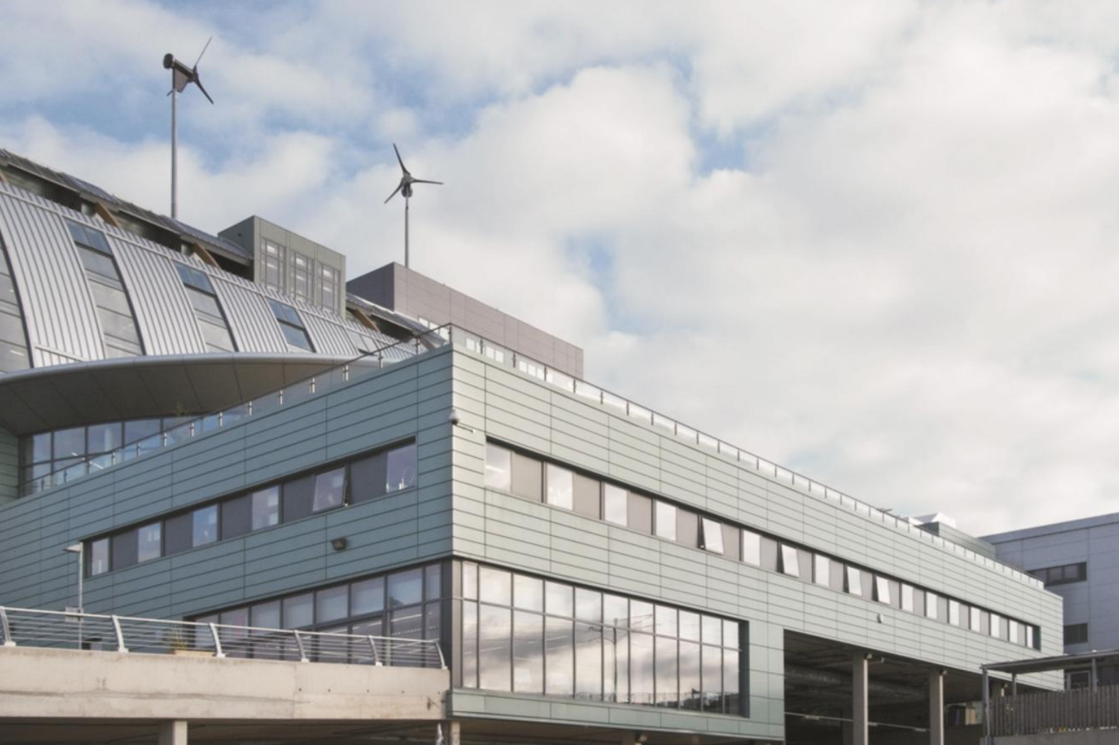 Panel Dinding Tirai Alumunium