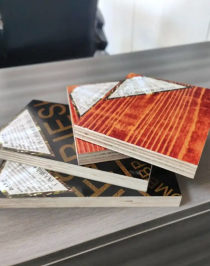 Gỗ dăm khuôn xây dựng phủ màng phenolic