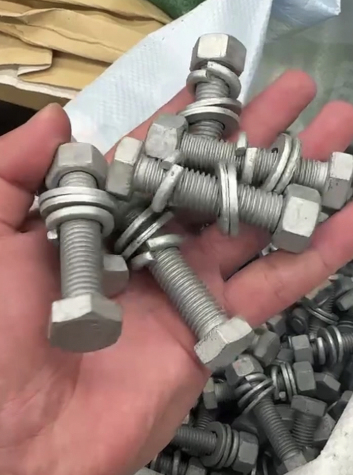 Hot Dip Galvanized Carbon Steel Grade 8.8 PV Mounting Bolts