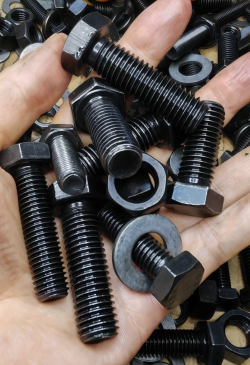 <span>Grade</span> 8.8 合金鋼製PVレールボルト