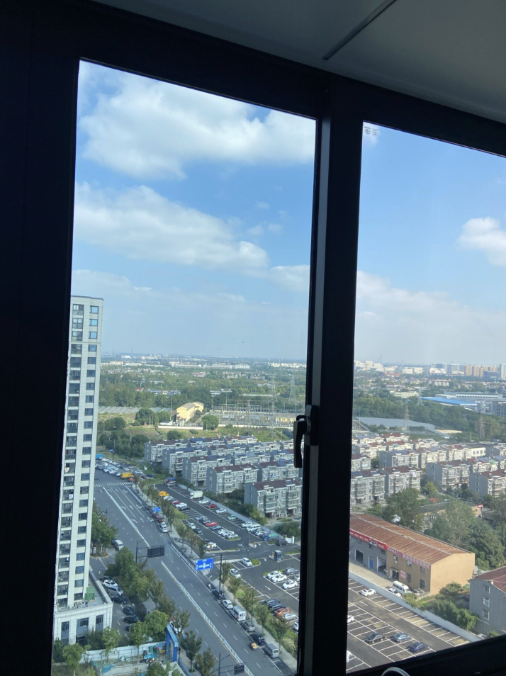 Low Reflective Residential Patio Insulation Film