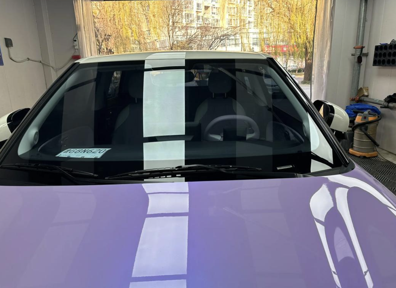 ฟิล์มฉนวนกระจกรถยนต์เซรามิกระดับพรีเมียม