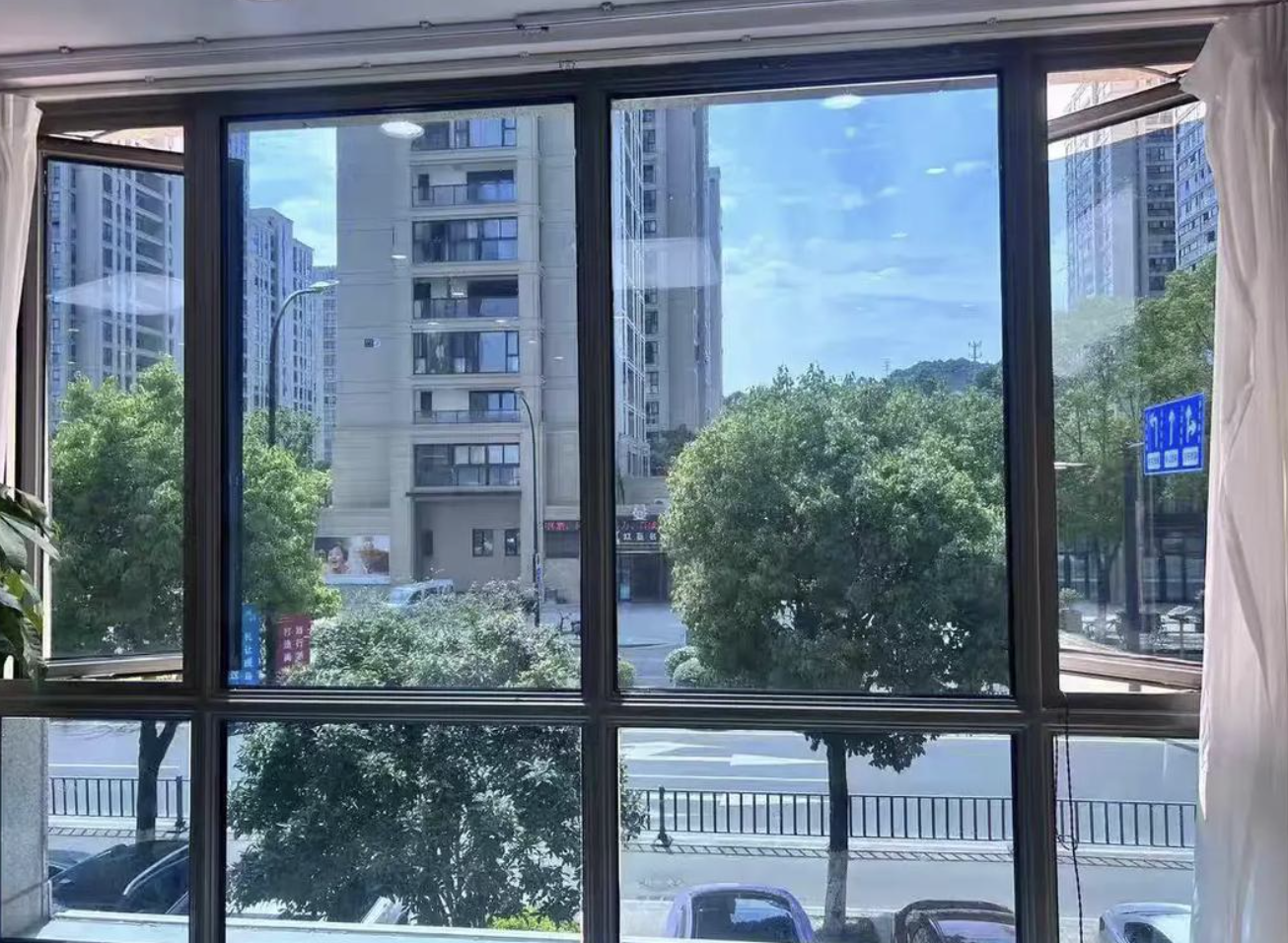 Home Privacy & Heat Insulation Window Film