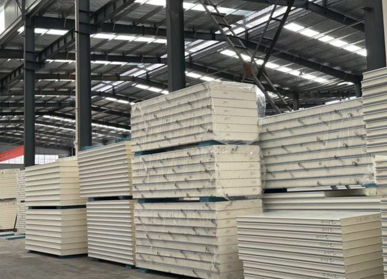 冷库专用聚氨酯保温板