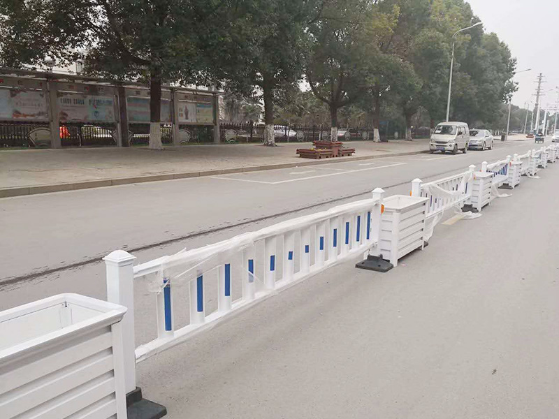 S-Shaped Anti-Glare Guardrail
