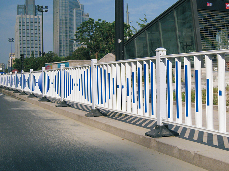 S-Shaped Anti-Glare Guardrail
