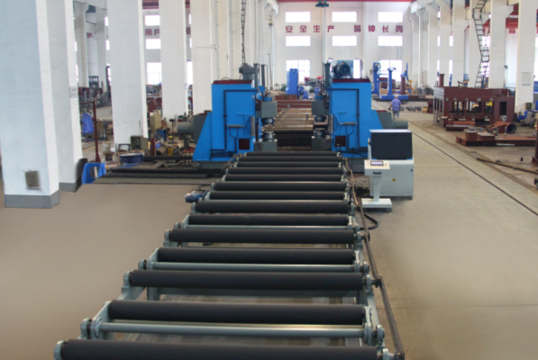 Heavy-Duty H-Beam Straightening Machine