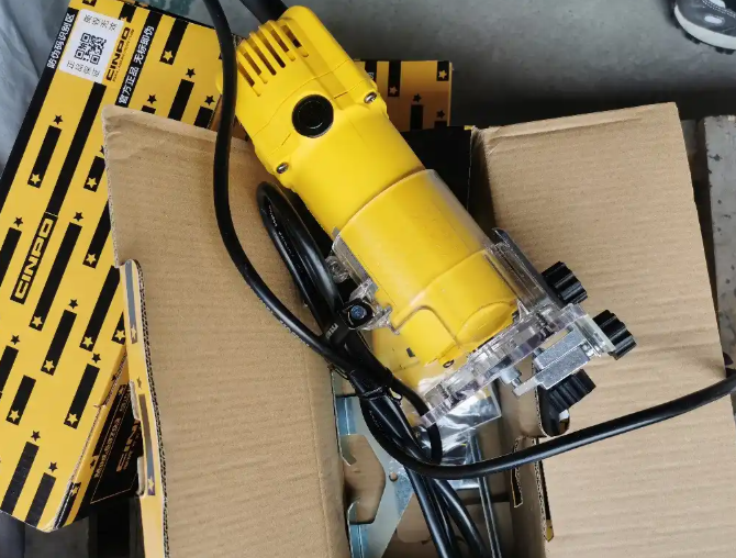 Bosch PR20EVS Compact Trim Router