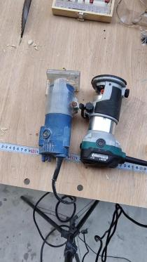 Makita RT0701C/CX2 Compact Variable Speed Router