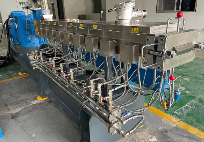 Universal Single-Screw Plastic Extruder