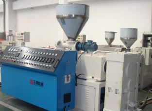 Conical Twin-Screw Extruder