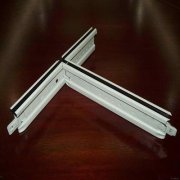 Langit-langit Herringbone Joist